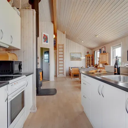 Karlsson - 500m From The Sea By Interhome Feriehus *
