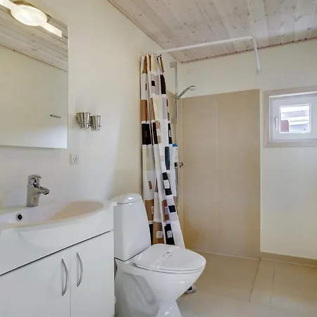 Karlsson - 500m From The Sea By Interhome Feriehus *